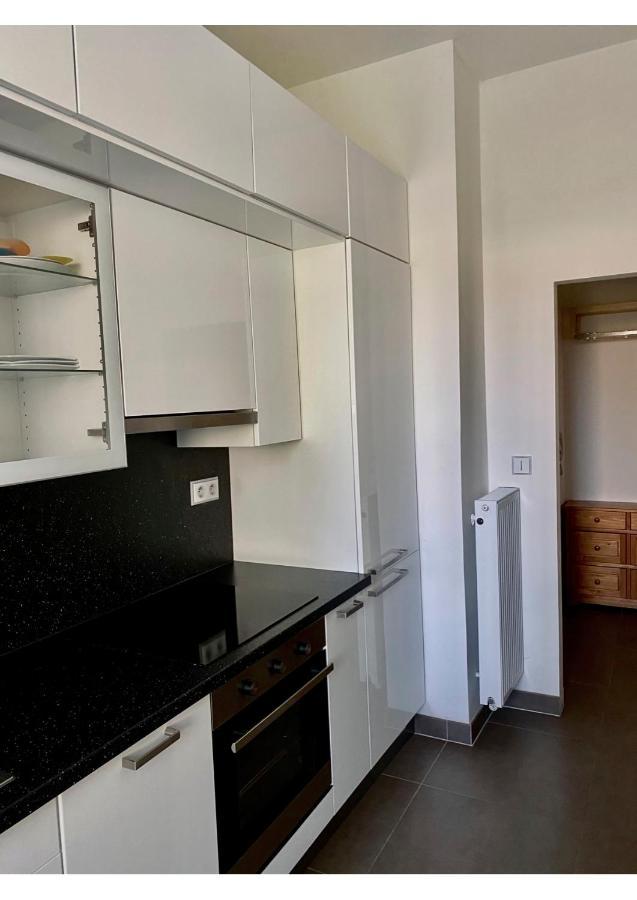 Apartment In Center